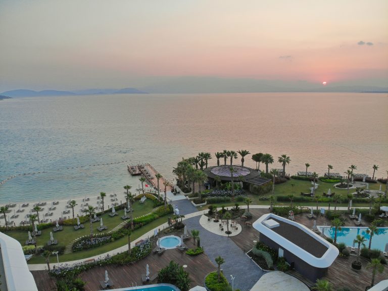 Reges, a Luxury Collection Resort & Spa, Çeşme’yi Marriott Farkı ve Ayrıcalıkları ile Keşfedin!