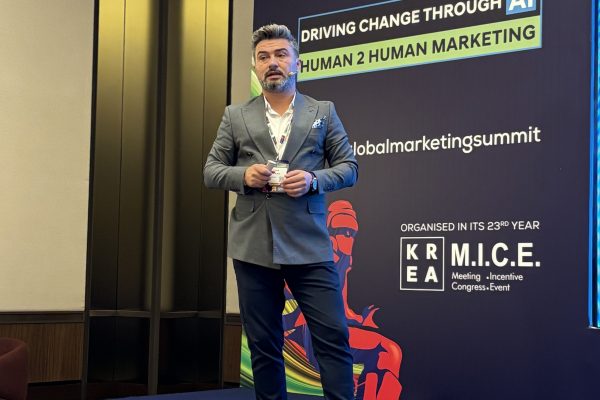 Dijital Dünyada Duygulara Dokunabilen Markalar Kazanıyor! Global Marketing Summit 2025’te İnsan Odaklı Pazarlama Vurgusu