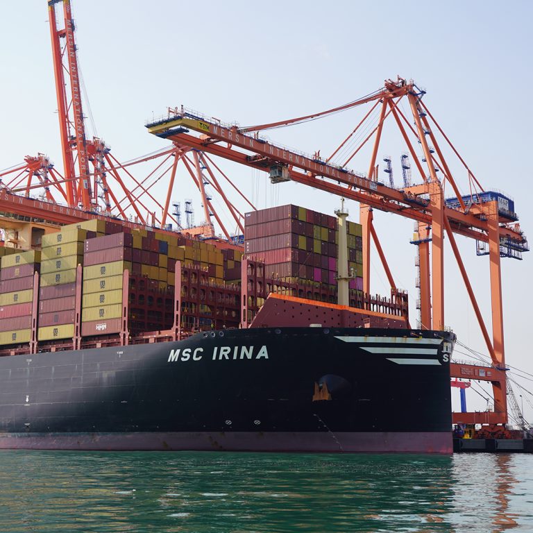 Mersin Uluslararası Limanı Dünyanın En Büyük Konteyner Gemisi MSC IRINA’YI Ağırladı